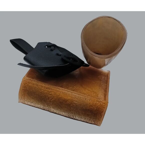 Viking Drinking Horn Authentic Norse-Inspired Drinking Vessel +Black Belt Holder - Picture 3 of 3